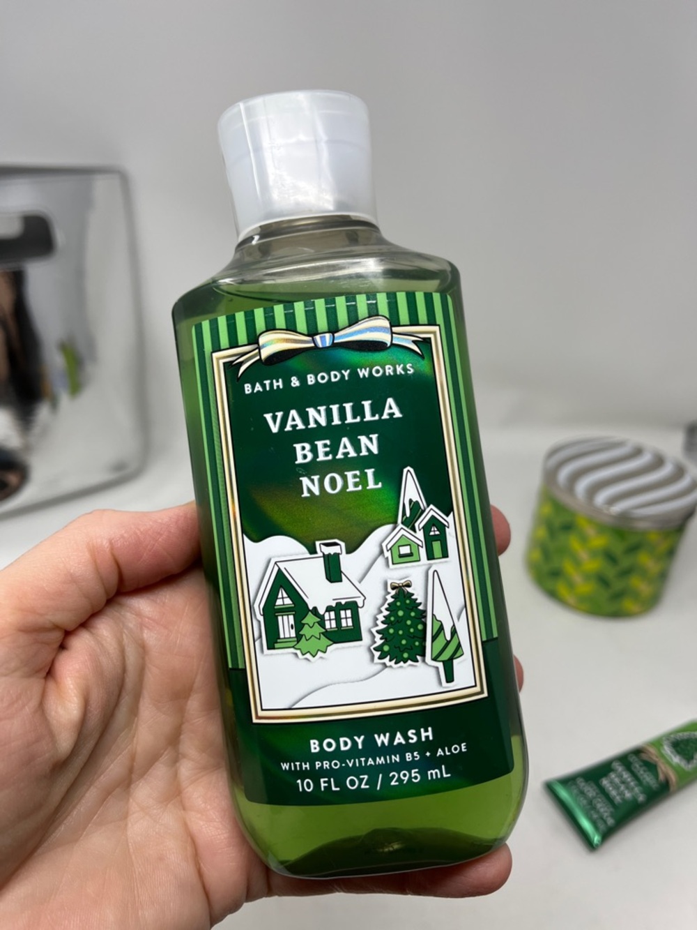 BATH & BODY WORKS CLEARANCE BUNDLE 4 VANILLA BEAN BODY WASH  LOTION CANDLE BAG - Picture 8 of 14
